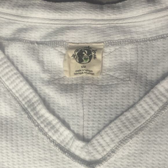 We The Free Crop Top Long Sleeve White Womens Size M Waffle Knit Basic Vneck Tee - Picture 2 of 9